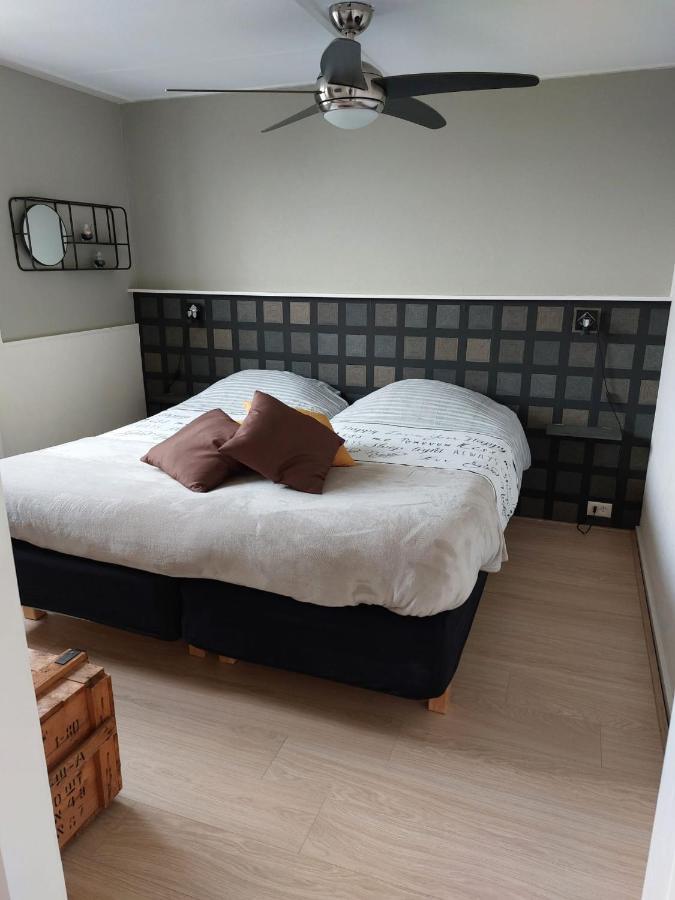 Bed & Breakfast D'Ouwe Smidse Kamperland Exteriör bild