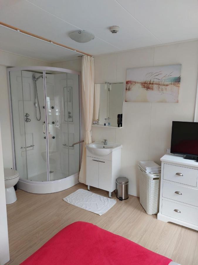 Bed & Breakfast D'Ouwe Smidse Kamperland Exteriör bild