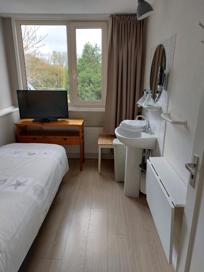 Bed & Breakfast D'Ouwe Smidse Kamperland Exteriör bild